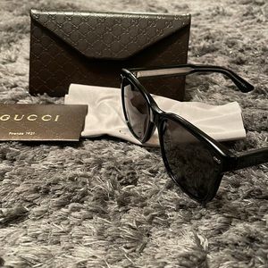 Gucci sunglasses